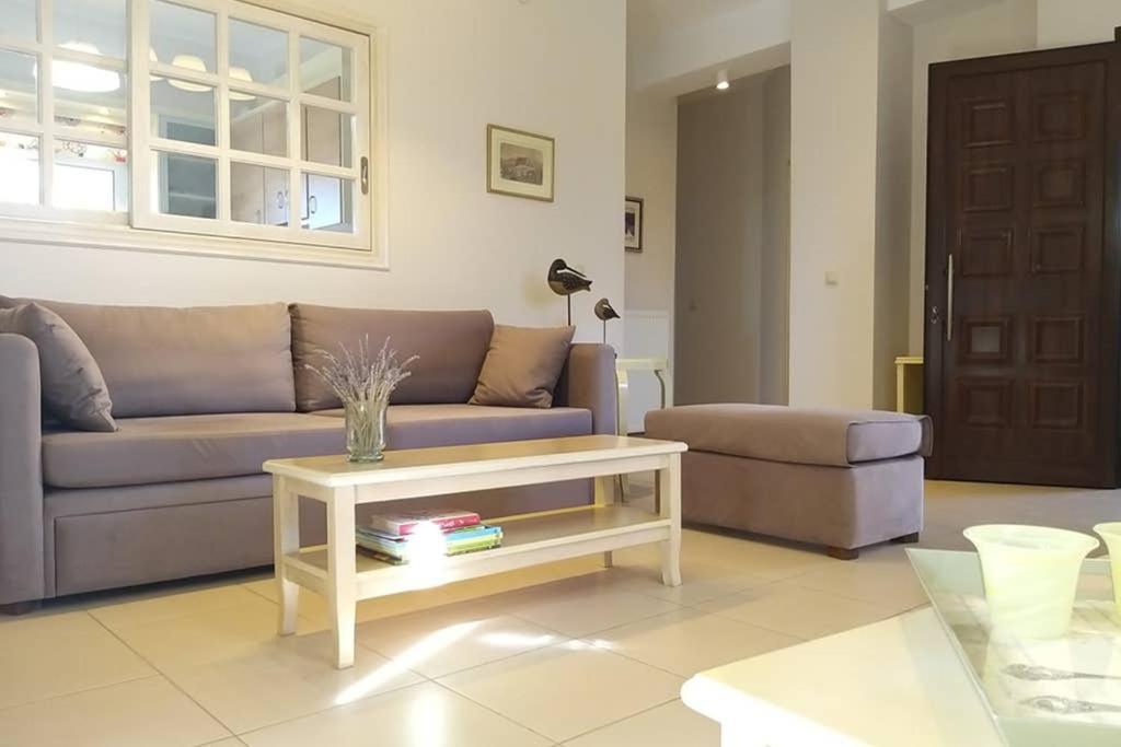 New, Modern, Bright And Independent Apartment 83 M2, With Garden, 5Min To The Beach And The City Center Kalamata Esterno foto
