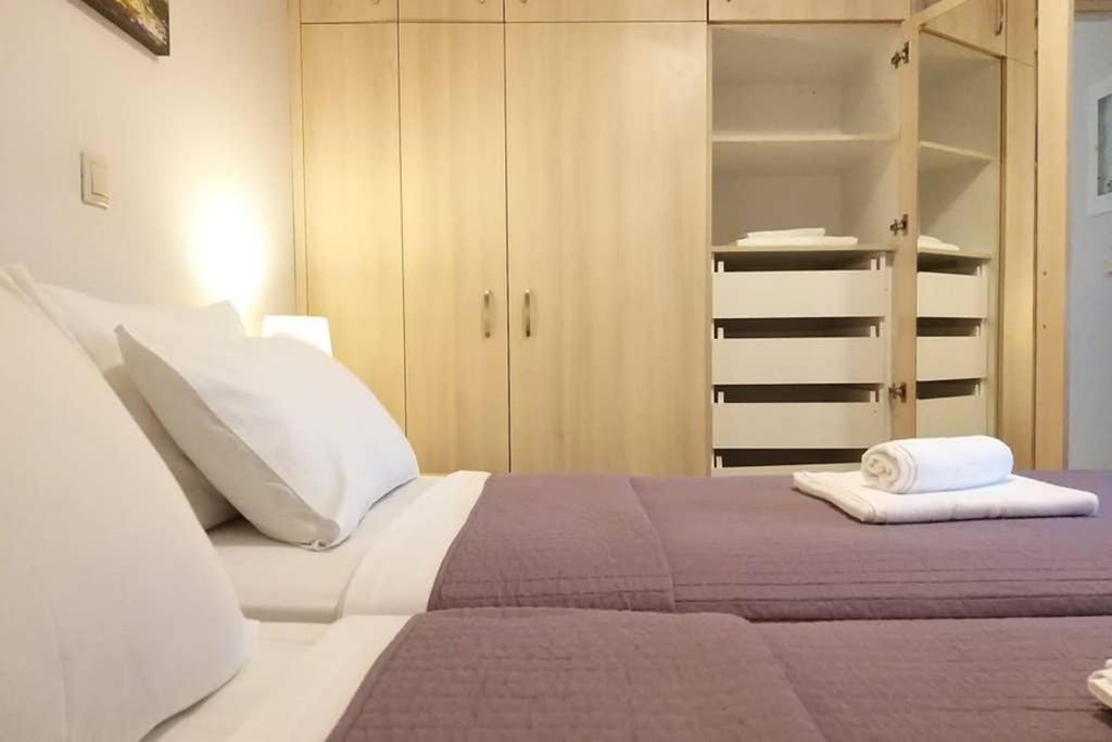 New, Modern, Bright And Independent Apartment 83 M2, With Garden, 5Min To The Beach And The City Center Kalamata Esterno foto