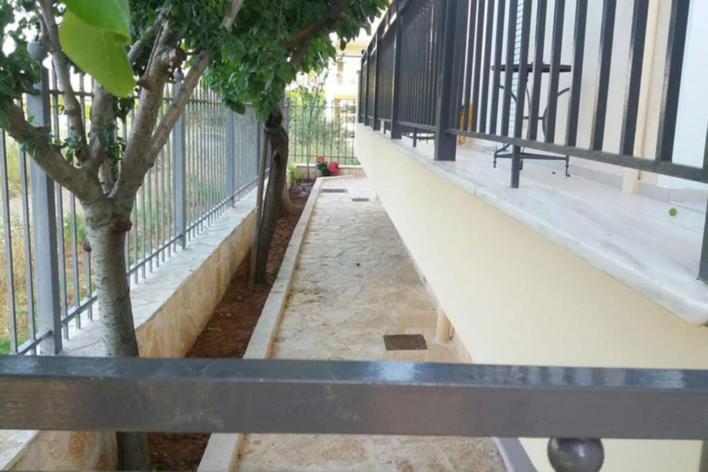 New, Modern, Bright And Independent Apartment 83 M2, With Garden, 5Min To The Beach And The City Center Kalamata Esterno foto